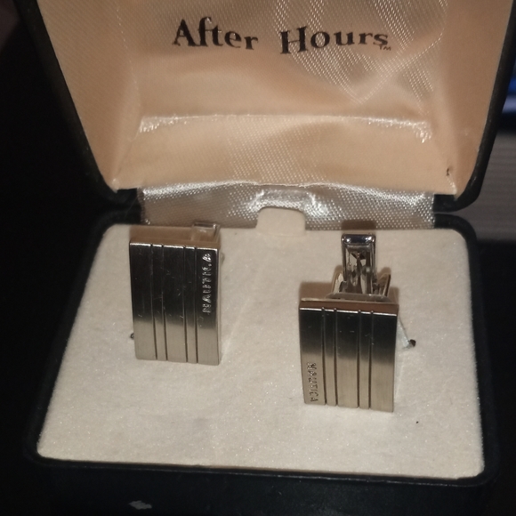 Cuff Links - Picture 3 of 4